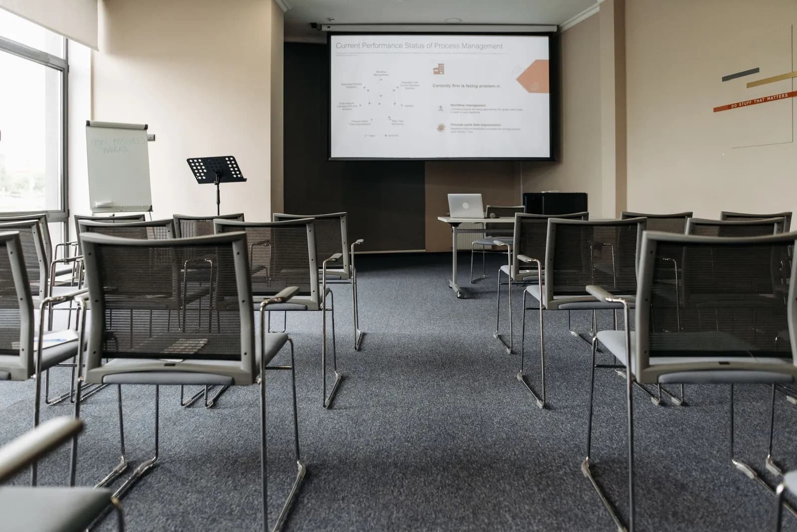 Illustrative stock photograph: empty meeting room